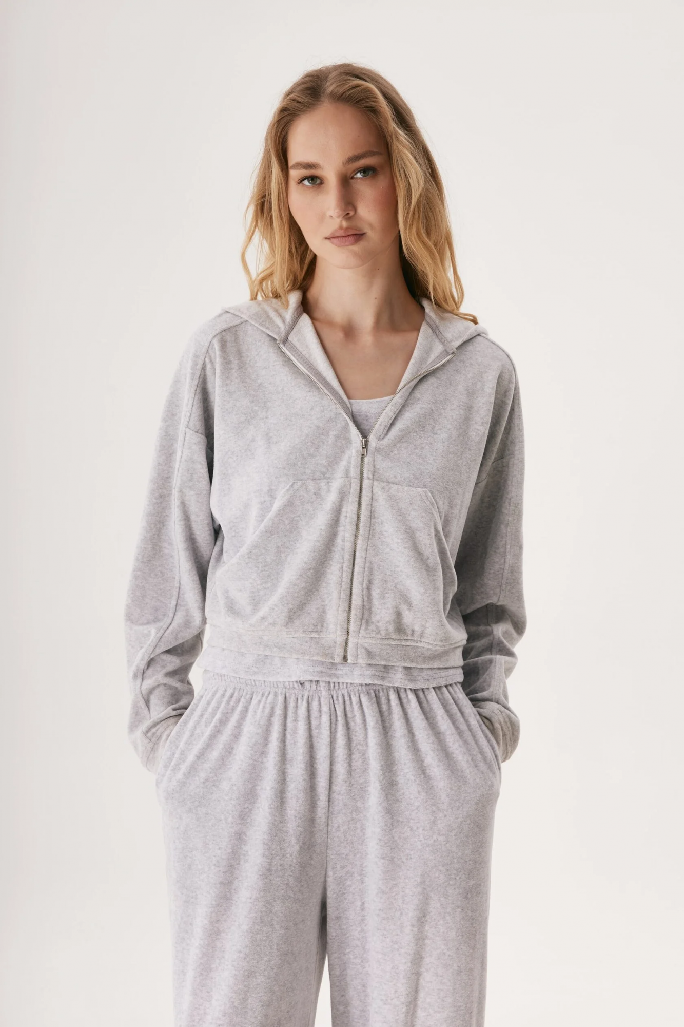 Зипка Velour new RIZAMI